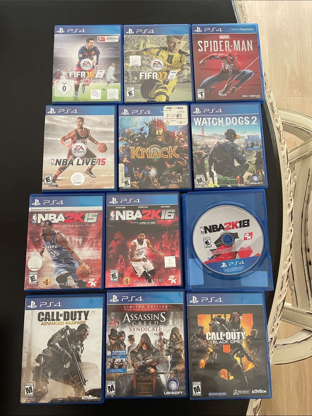 PlayStation 4 Game Bundle – Blue Case Collection (Blue)